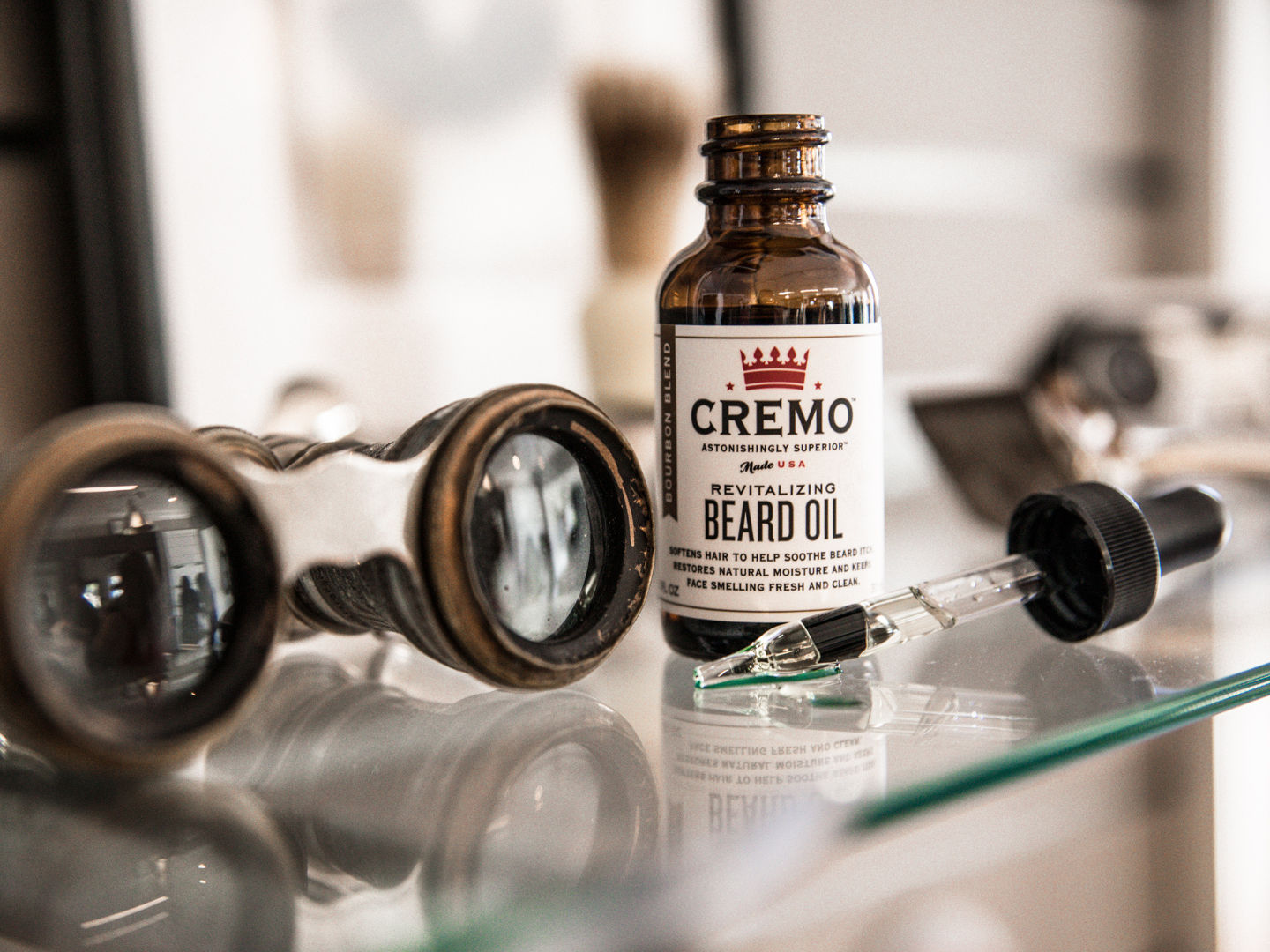 What is the Best Beard Oil for Men? How to Use & Apply Beard Oil Cremo