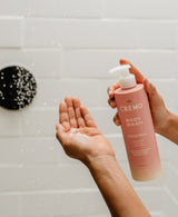 Image 4: Wild Iris Musk Body Wash